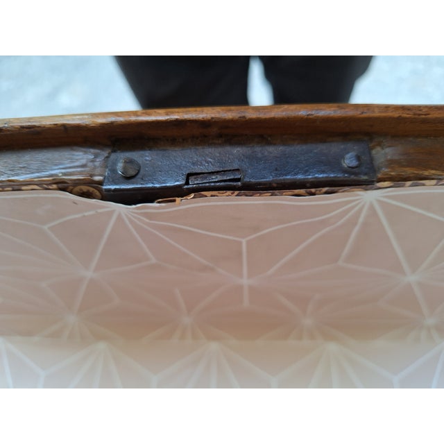 17th Century Commode with Floral Motifs, Italy For Sale - Image 12 of 15