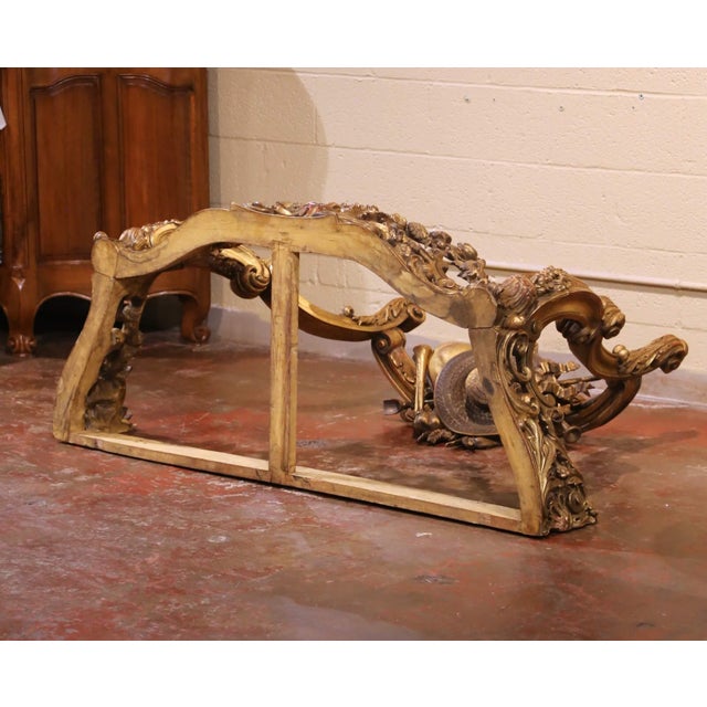 Early 19th Century French Louis XV Rococo Giltwood Console With Rouge Marble Top For Sale - Image 14 of 18