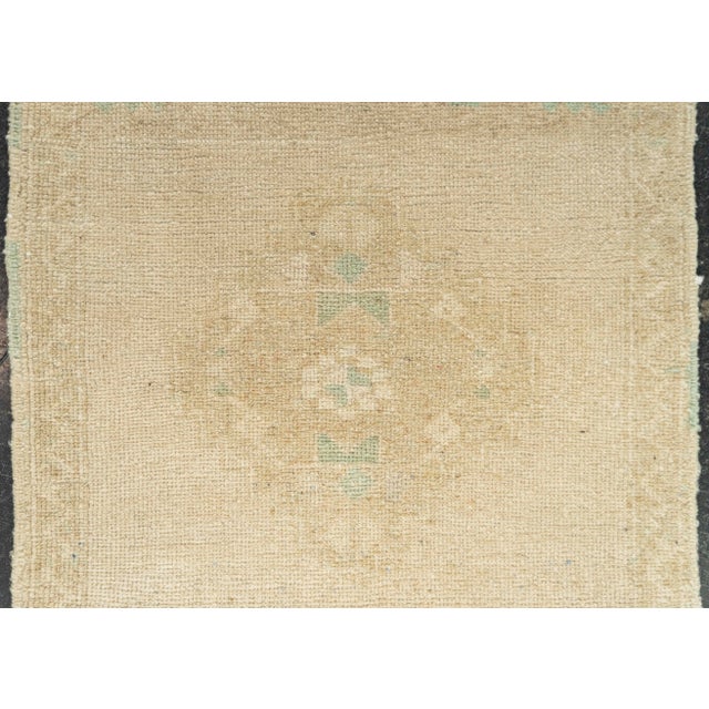 Turkish Mini Rug Oriental Hand Knotted Vintage Rug 1'7" x 2'11" #21239 For Sale - Image 4 of 8