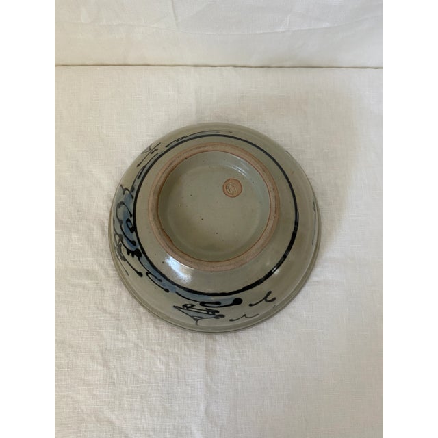 1960s Japanese Ceramic Serving Bowl For Sale - Image 4 of 5