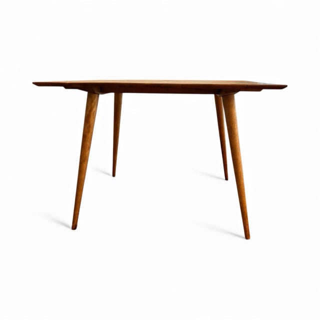 Paul McCobb Attributed to Paul McCobb Planner Group Dining Table — 1950s — Fully Restored Mid-Century Modern Classic For Sale - Image 4 of 5