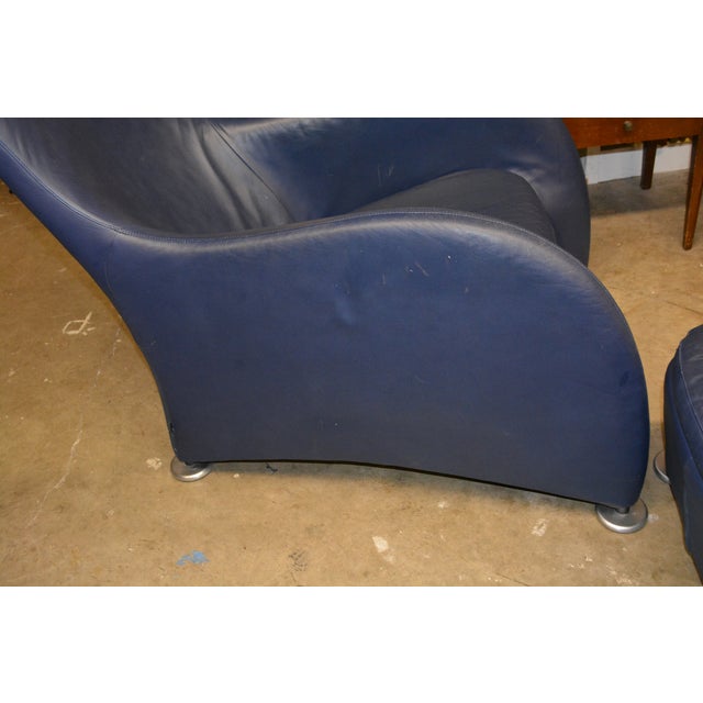 Vintage Pair Gerard Van Den Berg Montis Blue Leather Loge Easy / Lounge Chairs & Footstools For Sale - Image 6 of 18