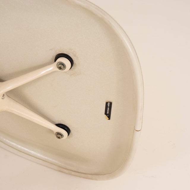 Light Yellow La Fonda Chairs by Charles & Ray Eames for Herman Miller, 1970s, Set of 5 For Sale - Image 8 of 13