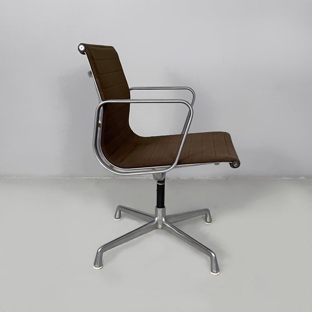Italian Modern Fabric Office Chair by Charles and Ray Eames for ICF, 1970s, Set of 8 For Sale - Image 3 of 18