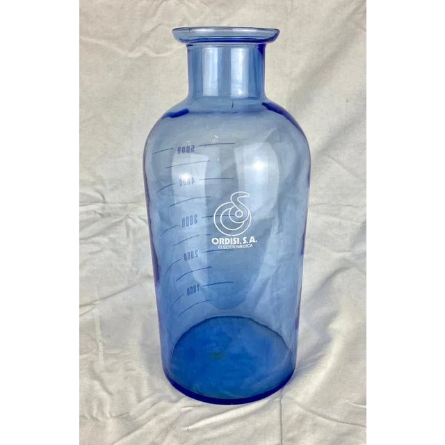 Laboratory Bottle in Crystal For Sale - Image 3 of 7