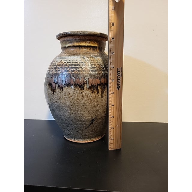 Beautiful lidded ceramic jar signed by the artist. A striking piece of rare studio pottery that will be a great addition...