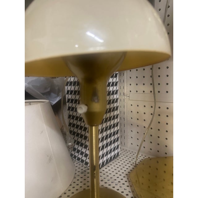 1970s Small Mid-Century Modern Table Lamp With Clip-on Mushroom Shade For Sale In Fayetteville, AR - Image 6 of 7