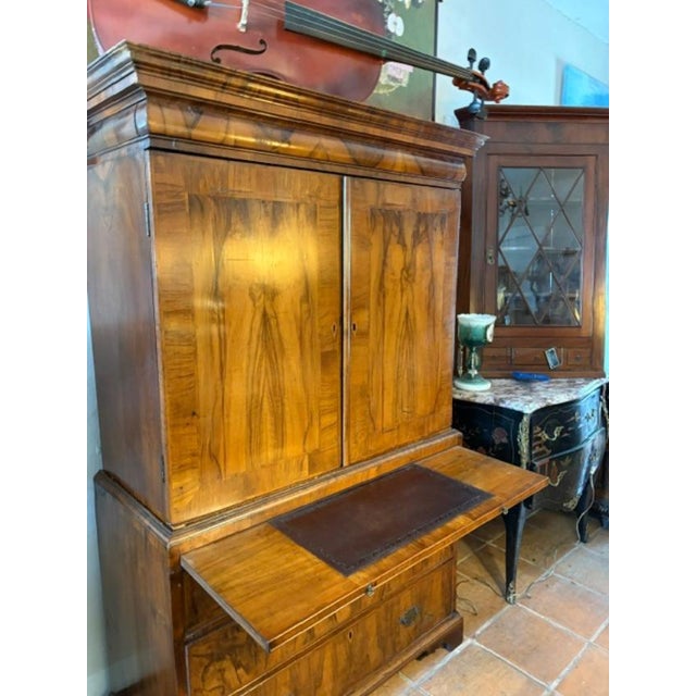 Antique English Gentlemans Chest on Chest, Burl Walnut, 1820s Secret Drawer For Sale - Image 9 of 13