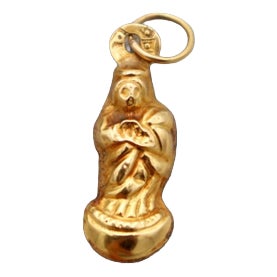 19.2k Gold Pendant For Sale