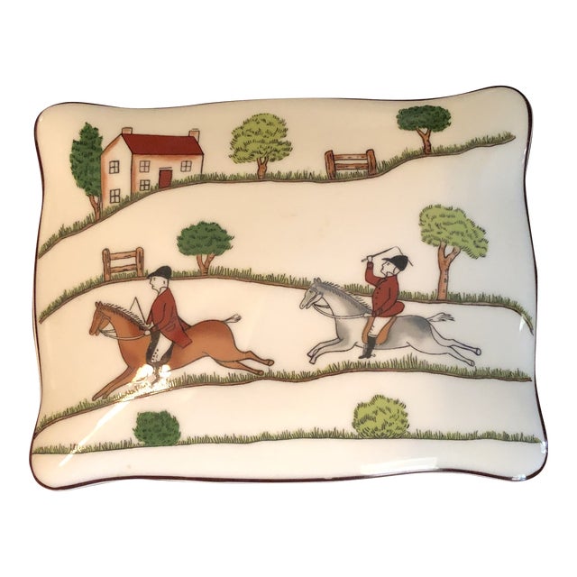 1980’s Staffordshire Bone China Cigarette Box Hunt Scene For Sale