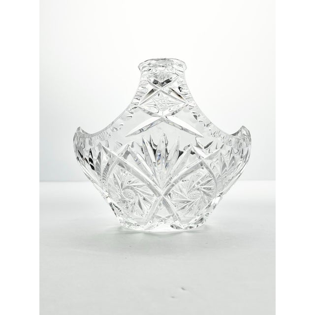 1960s Vintage Crystal Basket Bowl w/Handle 6” Pinwheel & Fan Cuts Excellent condition. No chips, cracks, or fleabites....