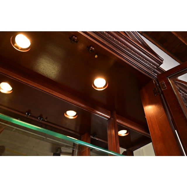 Ethan Allen Georgian Carved Flame Mahogany Lighted Breakfront Bookcase Cabinet For Sale - Image 10 of 16