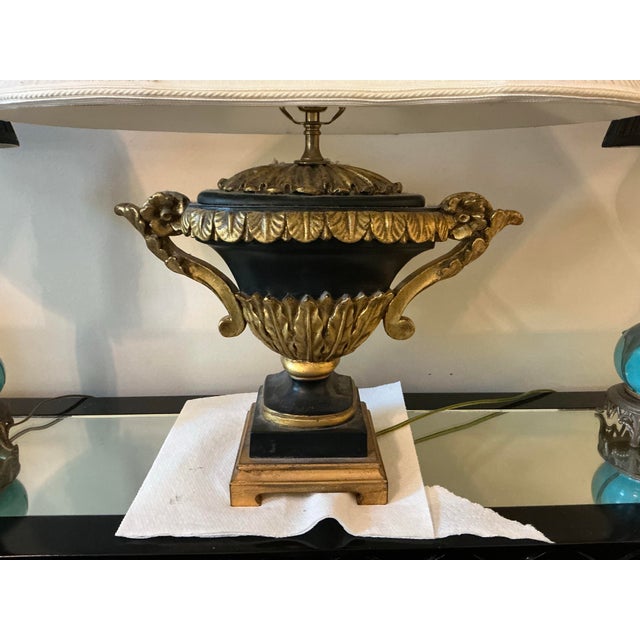 Chelsea House Inc Neo-Classical Style Table Lamp by Chelsea House With Silk Shade For Sale - Image 4 of 7