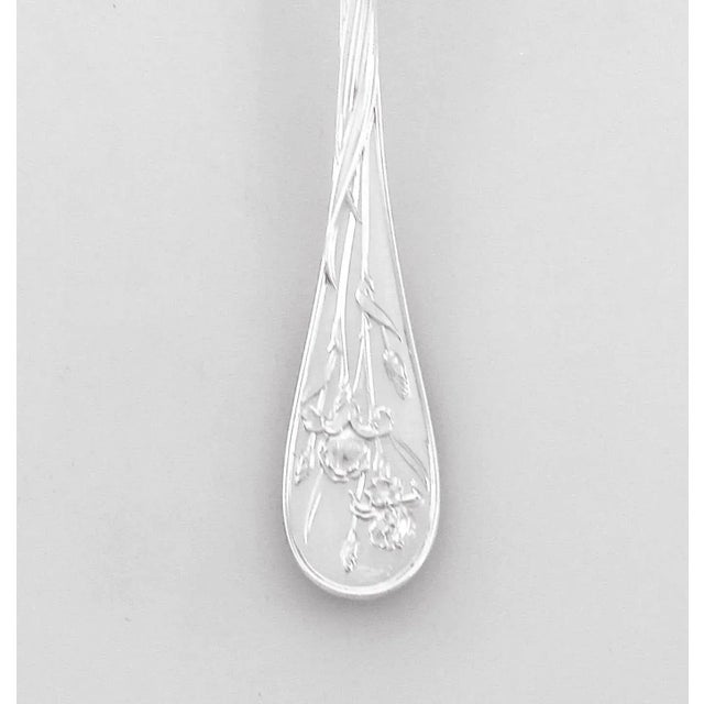 Traditional Sterling Quintessence Server For Sale - Image 3 of 8