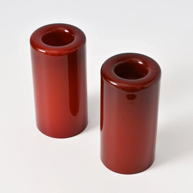 Orrefors Maroon Candleholders in Opaline Glass by Owe Elvén for Orrefors, 1970s, Set of 2 For Sale - Image 4 of 10