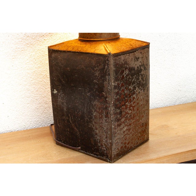Chinoiserie Grand Imperial Chinoiserie Table Lamp For Sale - Image 3 of 9