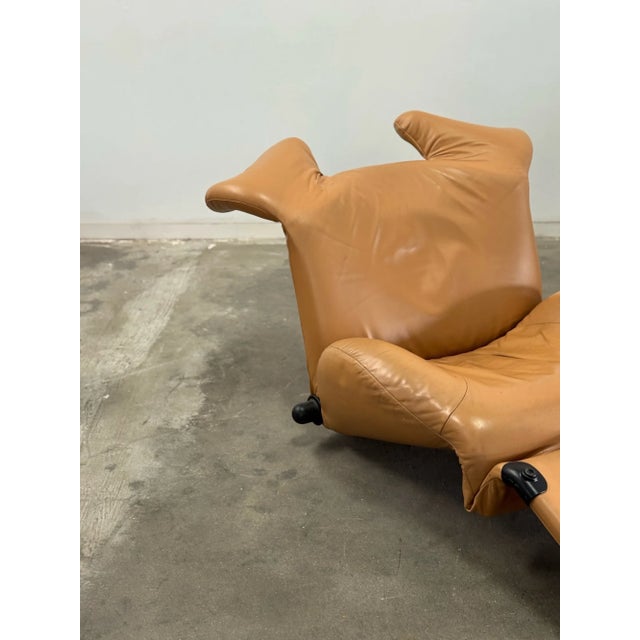 Vintage “Wink” Chaise Longue Model 111 by Cassina, Attributed to Toshiyuki Kita For Sale In Los Angeles - Image 6 of 12