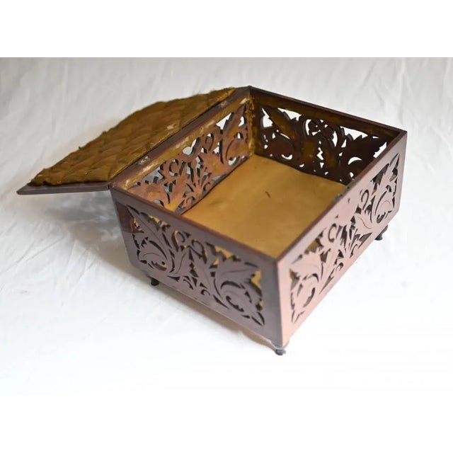Vintage Carved Jewellery Box For Sale - Image 5 of 9