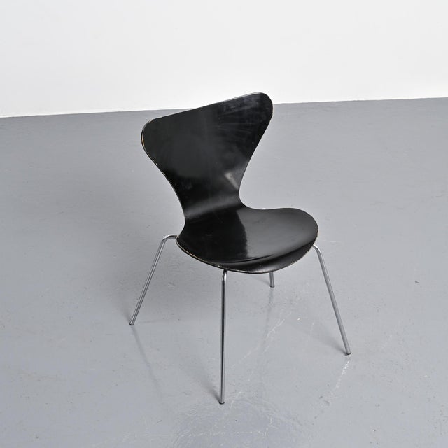 Wood Chairs by Arne Jacobsen for Fritz Hansen, Denmark, 1970s, Set of 6 For Sale - Image 7 of 12