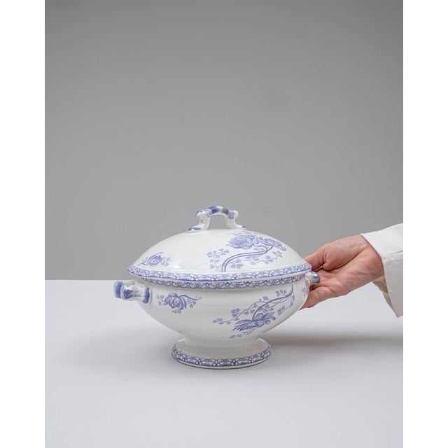 20th Century French Special Edition Porcelain Tureen With Lid For Sale - Image 4 of 18