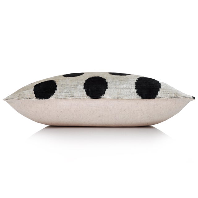 2020s Hand-Knotted Silk Velvet Polka Dot Pillow - 16x16 Black & Champagne For Sale - Image 5 of 8