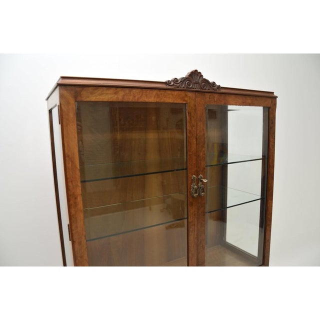 Queen Anne Burr Walnut Display Cabinet, 1930s For Sale - Image 6 of 9