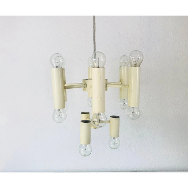 Metal 1960s Sciolari 9-Arm White Chandelier For Sale - Image 7 of 13