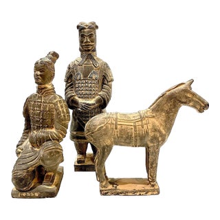 Vintage 1980's Chinese Terra Cotta Tomb Warrior Figures - Set of Three For Sale
