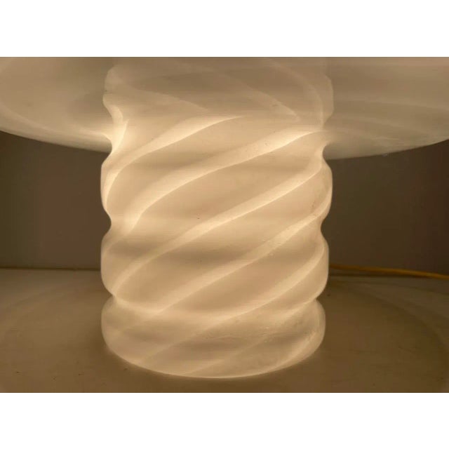 Murano Glass Swirl Table Lamp from Venini For Sale - Image 6 of 12