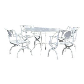 Example of Molla Outdoor Tables