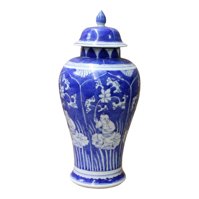 Chinese Blue White Porcelain People Theme Urn Jar Container For Sale