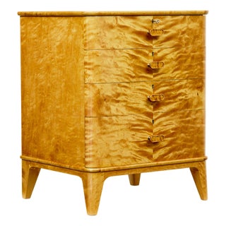 Mid-Century Modern Swedish Birch Chest of Drawers from Bodafors, 1940 For Sale