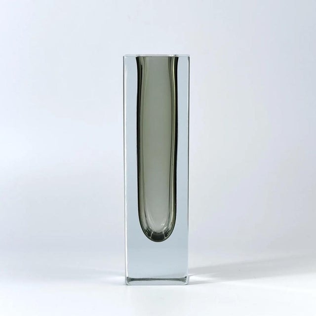 Italian Modernist Sommerso Murano Glass Vase from Mandruzzato, 1970s For Sale - Image 10 of 10