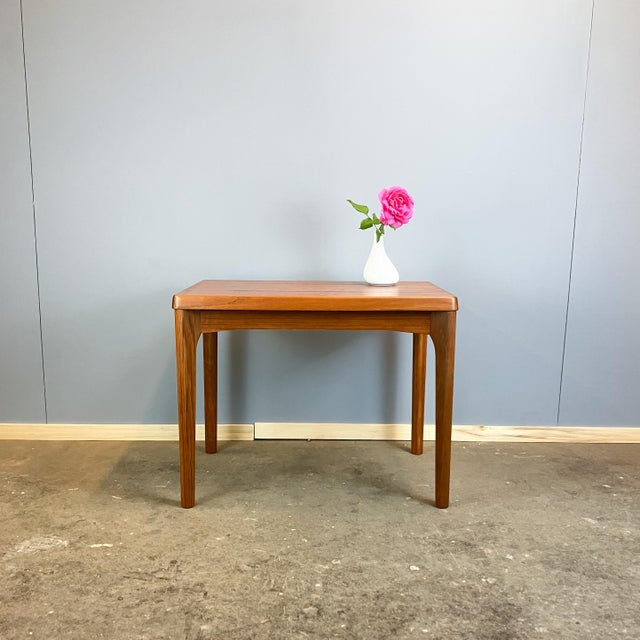 Mid-Century Modern Teak Side Table by Henning Kjaernulf for Vejle Stole & Møbelfabrik, 1960s For Sale - Image 3 of 12