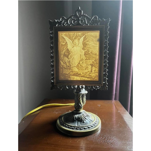 1980s 1980s Guardian Angel Lithophane Victorian Accent Lamp Featuring a Translucent Porcelain Panel Illuminated From Behind For Sale - Image 5 of 11