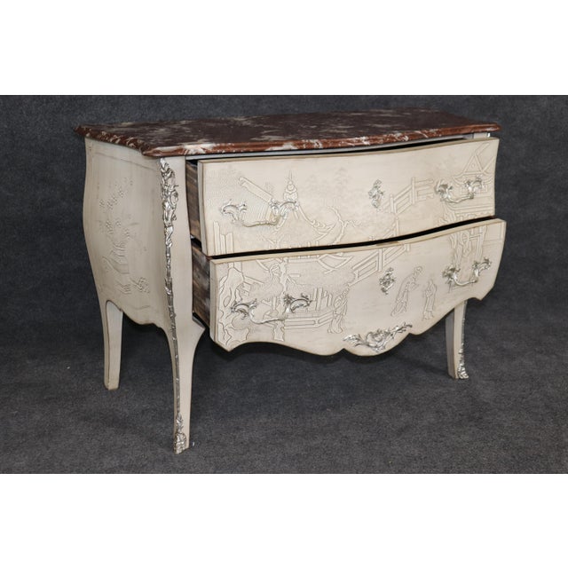 Richard Plumer Designs of Miami has been making custom-made furniture for Miami's most discriminating clients for decades....