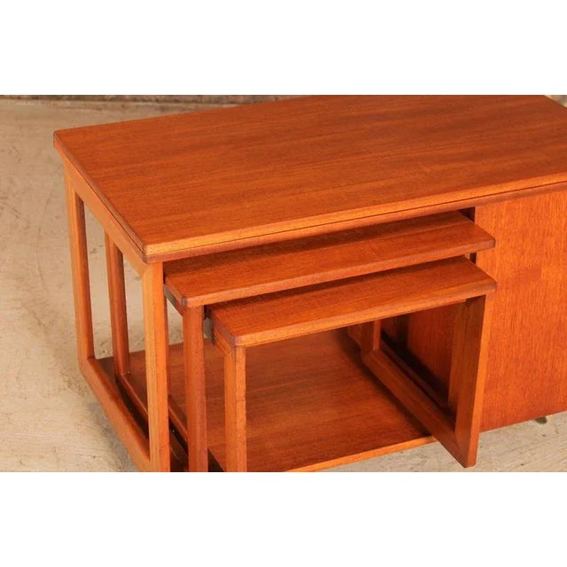 Mid-Century Tristor Nesting Tables in Teak from McIntosh, 1970s, Set of 3 For Sale - Image 3 of 14