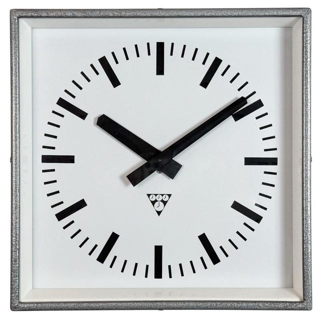 Industrial Grey Square Wall Clock from Pragotron, 1980s For Sale - Image 17 of 17