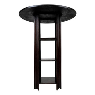 Antique Early 20th Century English Oak Round Side Table with Shelved Base For Sale