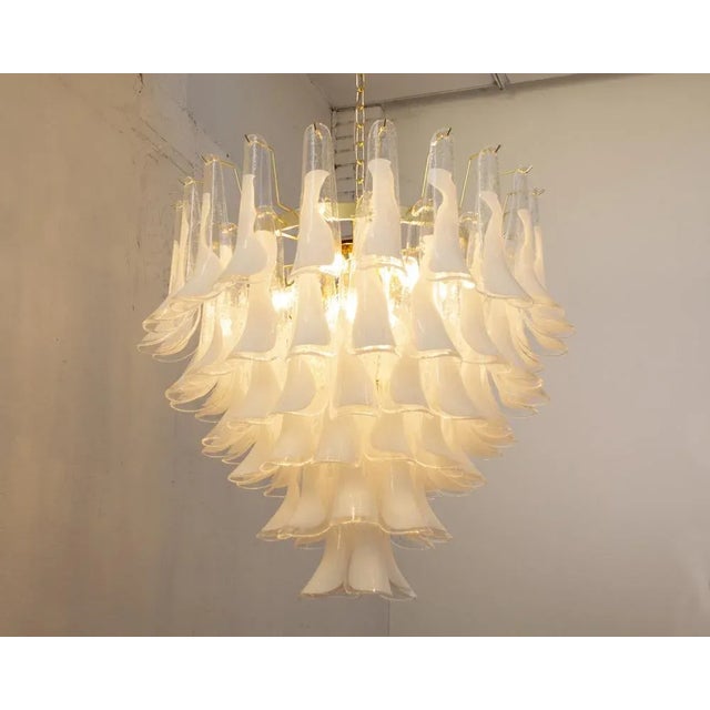 White and Crystal Color Murano Glass Petal Chandelier, Italy, 1990s For Sale - Image 6 of 11