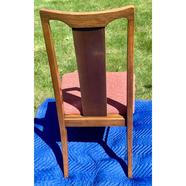 Thomasville "Bryn Mawr" Walnut High-Back Dining Chairs in Knoll Luxe Tempest Bouclé - Set of 6 (2 Arm, 4 Side) 1975 For Sale - Image 10 of 18