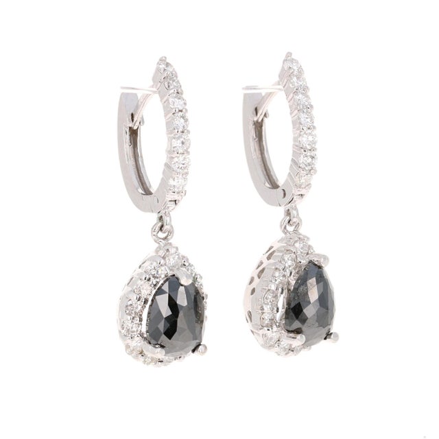 Contemporary 3.75 Carat Black Diamond White Gold Dangle Earrings, A Pair For Sale - Image 3 of 5