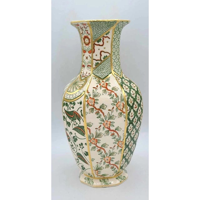 Mid-Century Modern Vintage Mason's Ironstone Beautiful Green Hand Painted Vase For Sale - Image 3 of 5