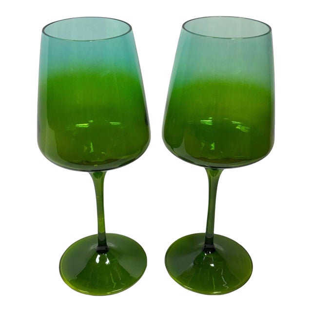 Venetian Wine Glasses a Pair For Sale