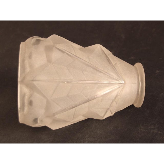 1930s French Art Deco Wall Light from Degue, 1930s For Sale - Image 5 of 15