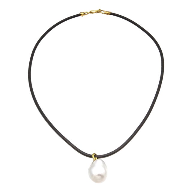 Vintage 18k Yellow Gold Baroque 22mm Pearl Pendant Leather Cord Necklace 23.5" For Sale