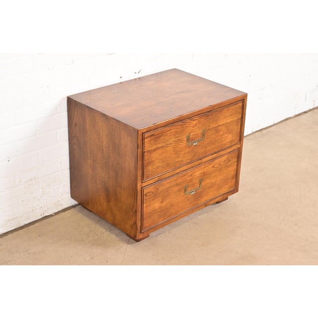 Henredon Henredon Mid-Century Modern Campaign Oak Nightstand, Circa 1970s For Sale - Image 4 of 13