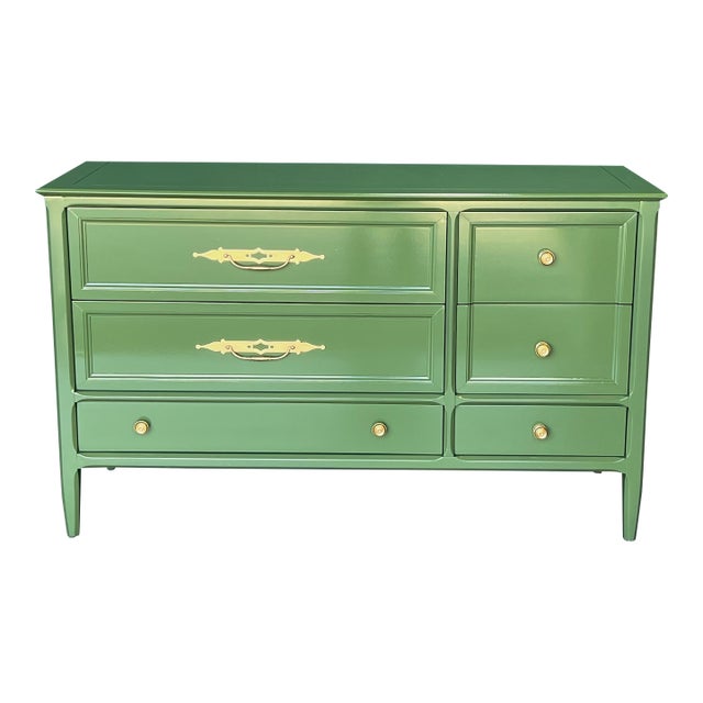 1960s Mid-Century Modern Green Lacquered Dresser of Six Drawers For Sale