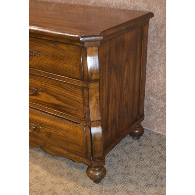 1980s Traditional Oak Bombe' Chest/Nightstand Chairish