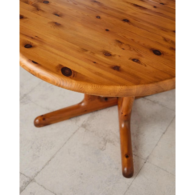 Brutalist Extendable Dining Table in Pine attributed to Rainer Daumiller, Denmark, 1970s For Sale - Image 15 of 18